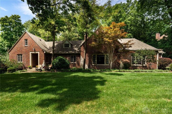 Property Photo: 2500 Adirondack Trail OH 45409