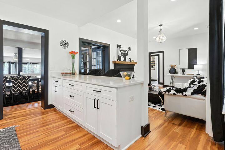 Property Photo:  328 S Palo Alto Avenue  FL 32401 