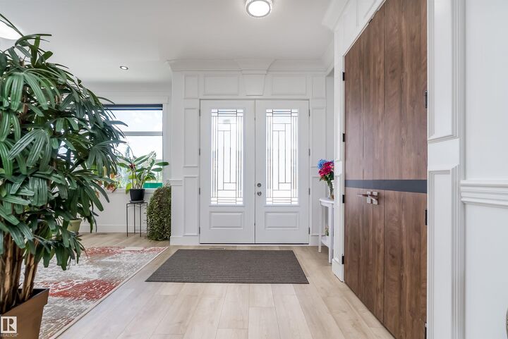 Property Photo: 5811 28 Street NE AB T4X 0X5