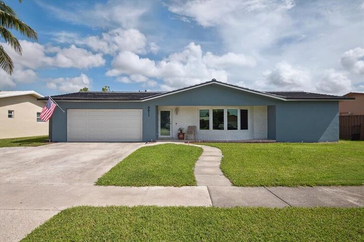 Property Photo:  6611 NW 21st St  FL 33063 