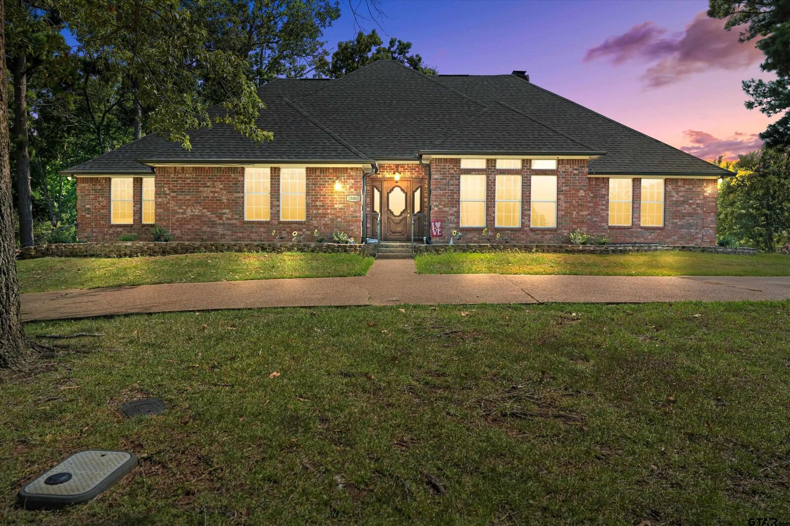 Property Photo:  18061 Blackfoot Drive  TX 75771 