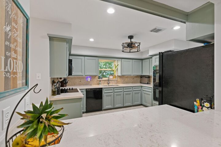 Property Photo:  11731 Glenway Drive  TX 77070 