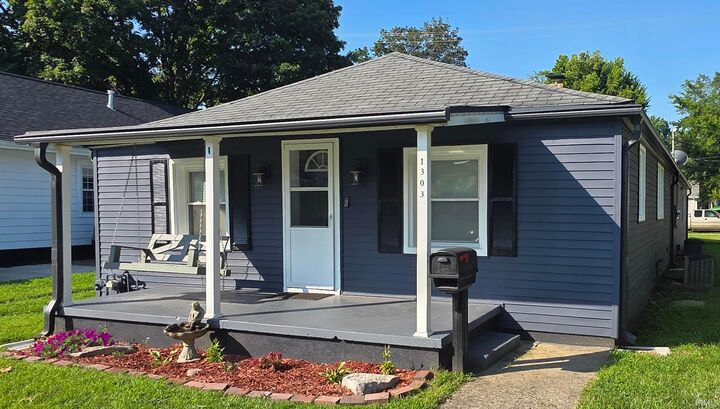 1303 Vigo Street  Vincennes IN 47591 photo