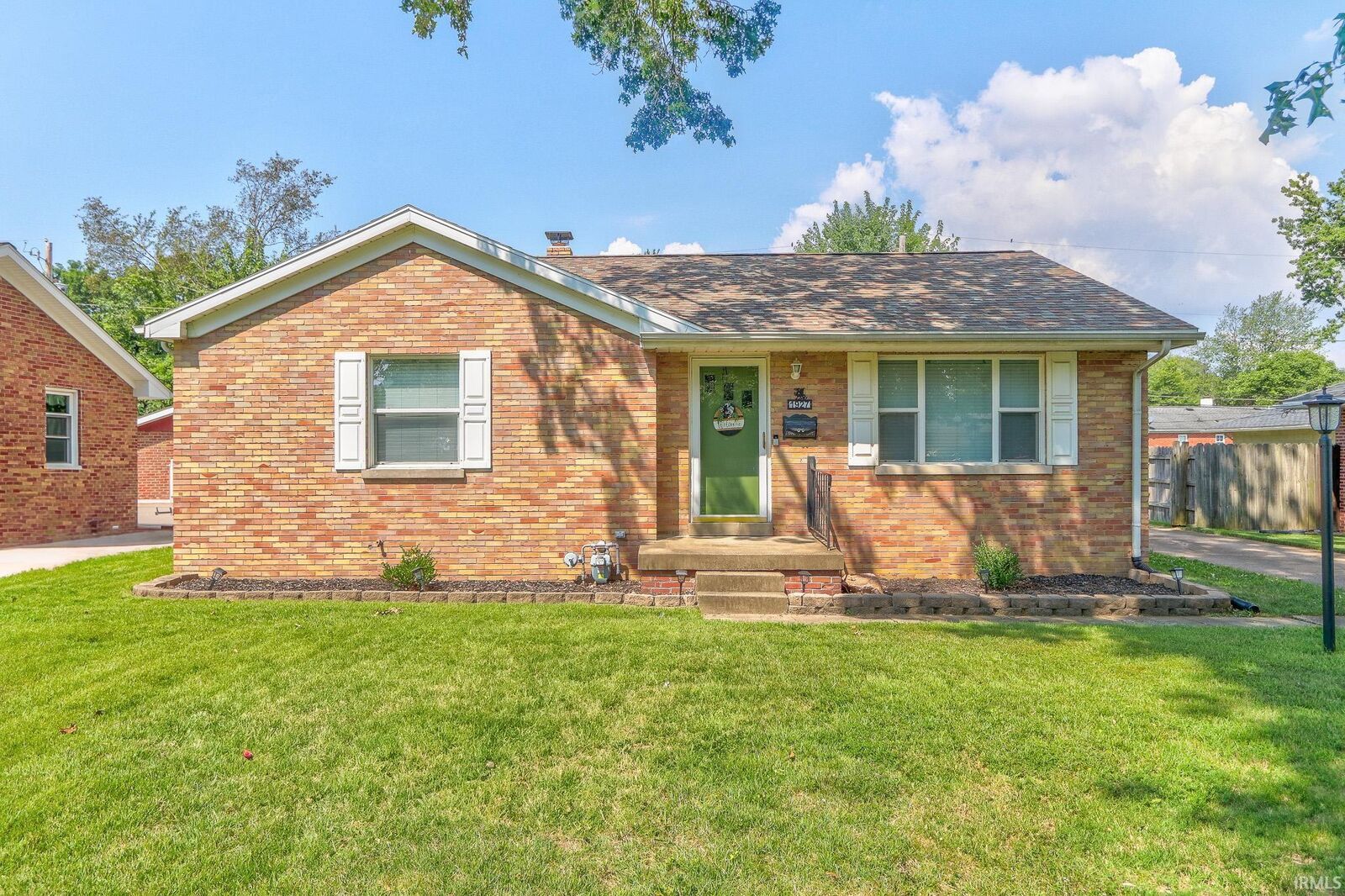 Property Photo:  1927 S Lombard Avenue  IN 47714-5438 