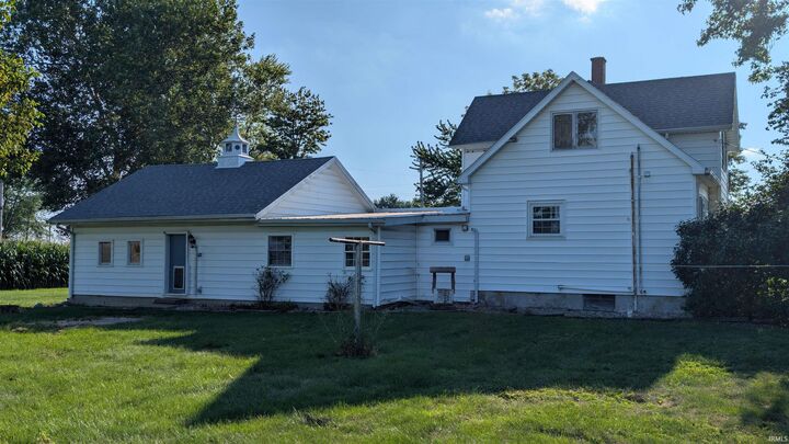 Property Photo: 7107 Ternet Road IN 46773