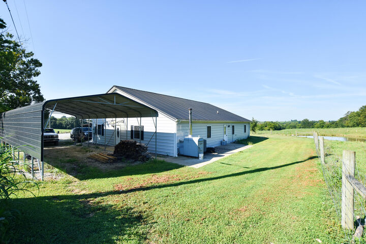 Property Photo:  410 Murphy Lane  KY 41041 