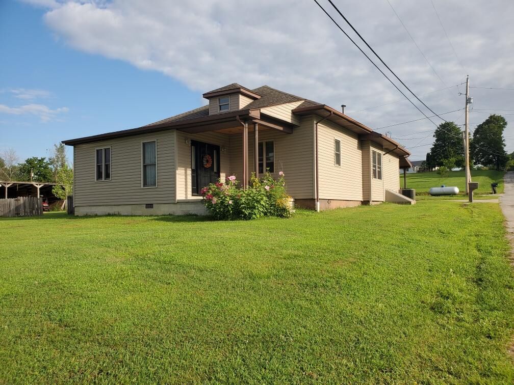 Property Photo:  41 Blue Hall Road  KY 41164 