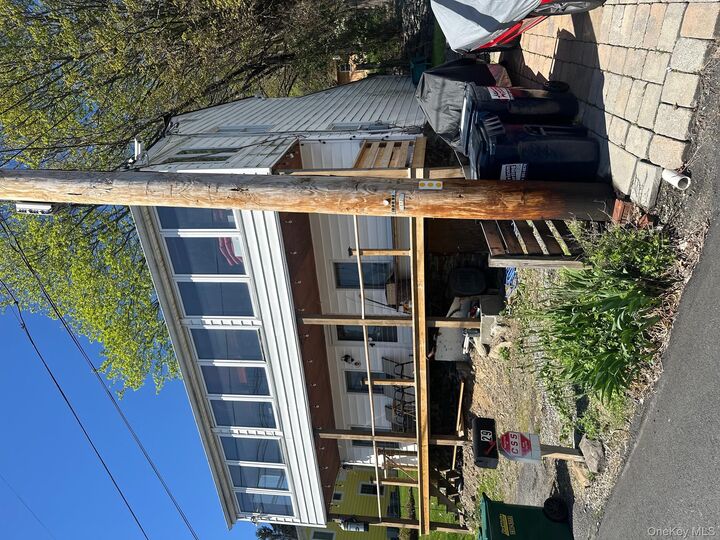 Property Photo:  29 Oakes Road  NY 12528 