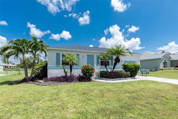Property Photo:  11360 Baggot Avenue  FL 34224 