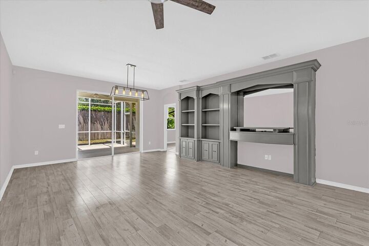 Property Photo:  4558 Redmond Place  FL 32771 