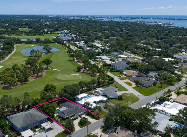 811 Osceola Road  Belleair FL 33756 photo