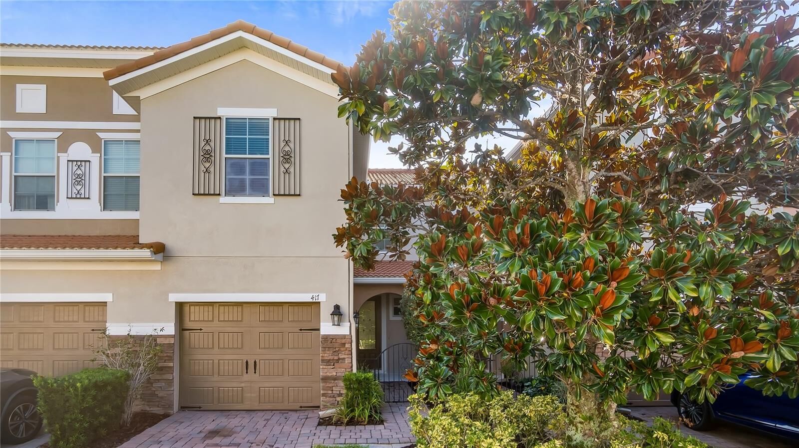 Property Photo: 417 Livorno Way FL 32771