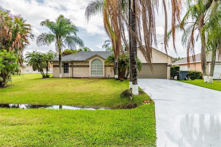 675 Reindeer Drive  Kissimmee FL 34759 photo
