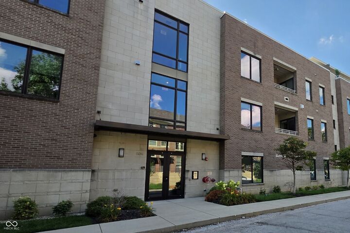 504 N Park Avenue 6  Indianapolis IN 46202 photo