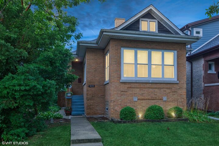 Property Photo: 5037 N Bernard Street IL 60625
