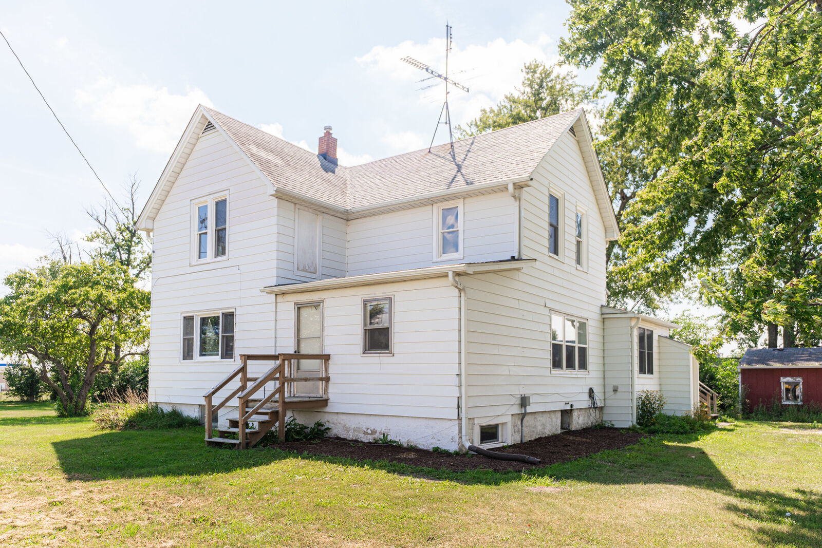 Property Photo:  245 S Somonauk Road  IL 60112 