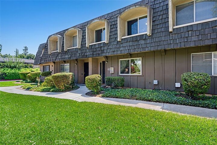 Property Photo: 10544 White Oak Drive CA 92505