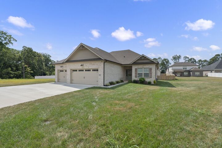Property Photo: 312 Olympia Ct KY 42103