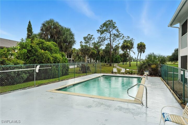 Property Photo: 2231 E 5th Street 207 FL 33936