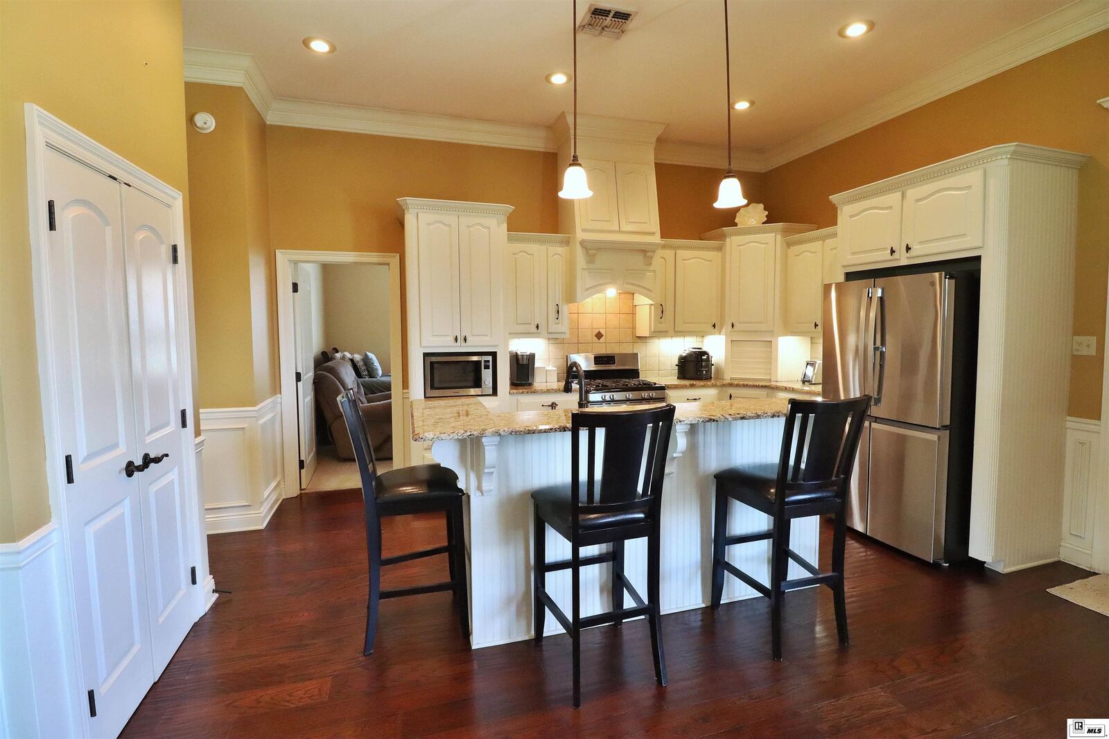Property Photo: 1702 Esplanade Boulevard LA 71270