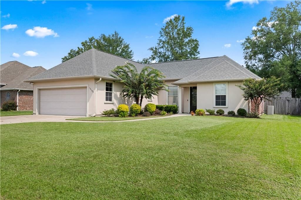 Property Photo: 13180 E Coles Creek Loop LA 70403