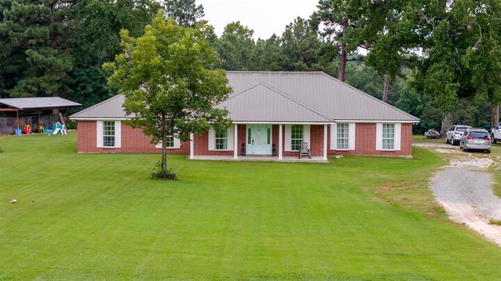 Property Photo:  1186 Fm 1701  TX 75550 