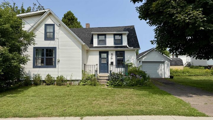 407 Willow Avenue  Summerside PE C1N 2B4 photo
