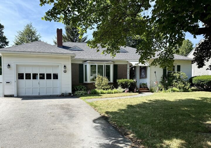 Property Photo:  9 Chase St  MA 01950 