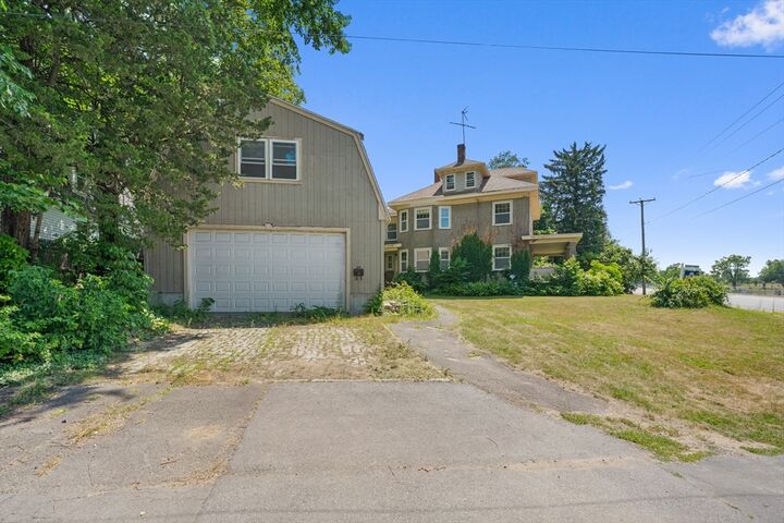Property Photo:  451 Primrose St  MA 01830 