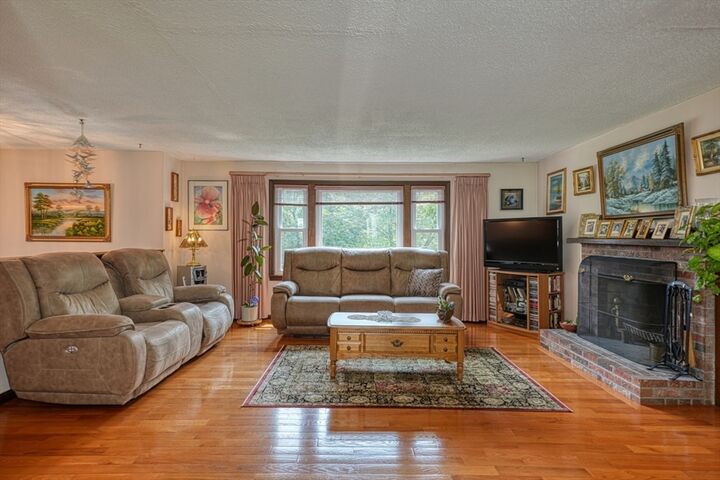 Property Photo:  49 Summer Hill Rd  MA 01754 