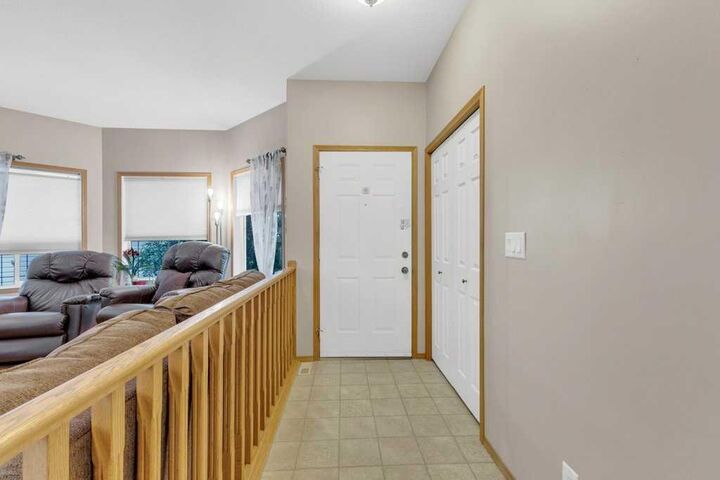 Property Photo:  15 Dolan Close  AB T4R 3A3 