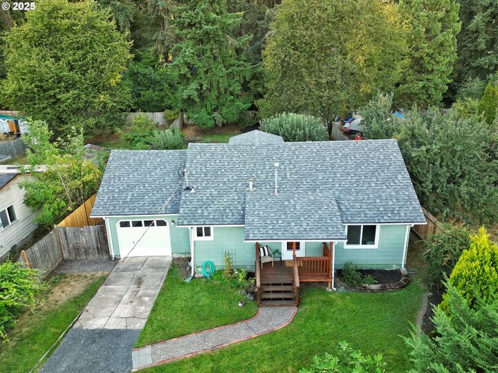 1730 Augusta St  Eugene OR 97403 photo