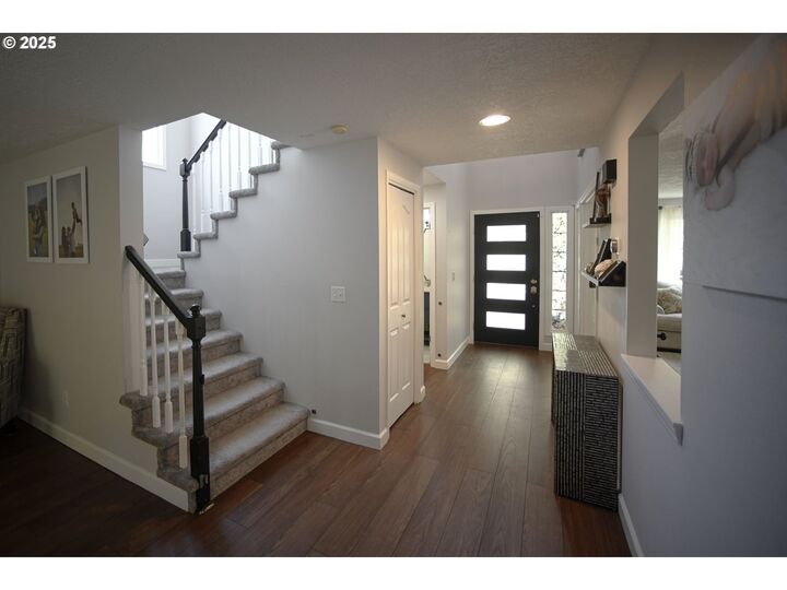 Property Photo: 16802 SE 32nd St WA 98683