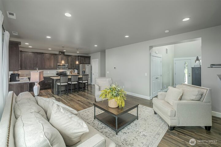 Property Photo:  1804  Mulberry Lane  WA 98801 