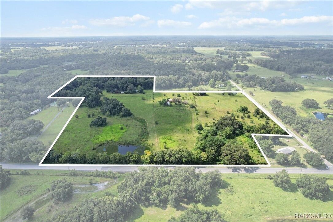 Property Photo:  6177 Cr 625  FL 33513 