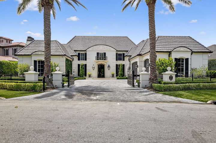 377 E Coconut Palm Road  Boca Raton FL 33432 photo