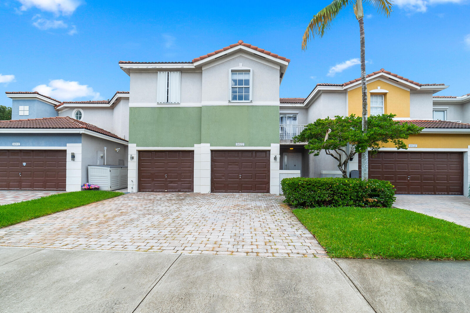 Property Photo: 8022 NW 114th Place FL 33178