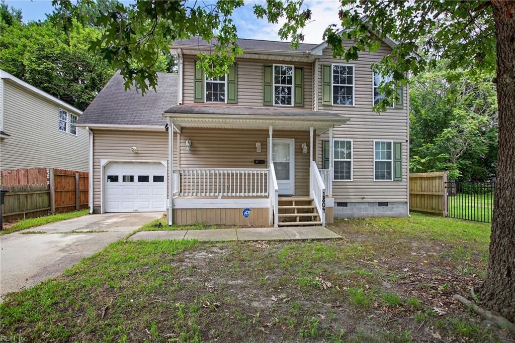 Property Photo:  1804 Maple Ave  VA 23704 