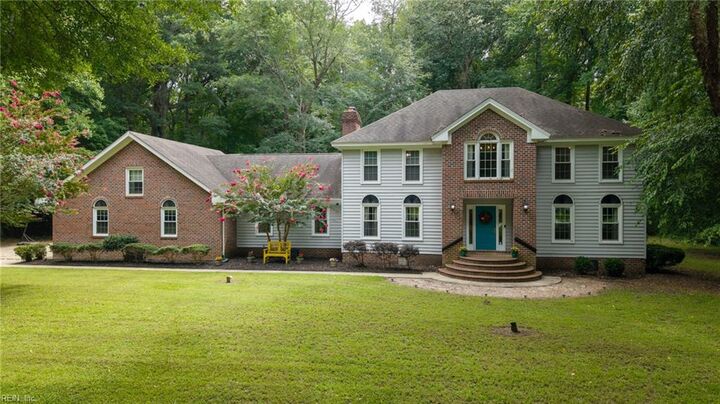 533 Waterwheel Rd  Chesapeake VA 23322 photo