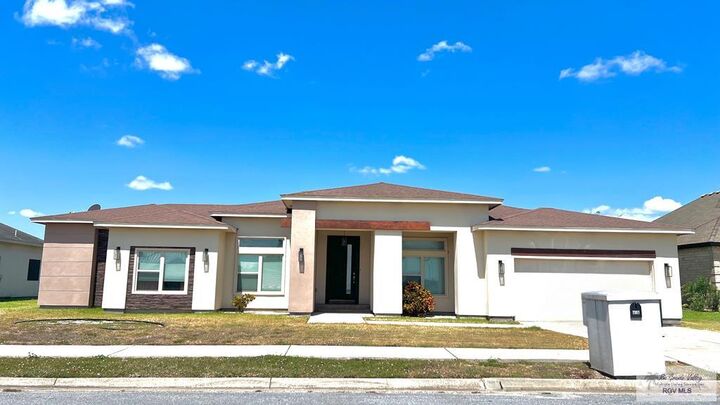 Property Photo:  152 Canteros Dr.  TX 78575 