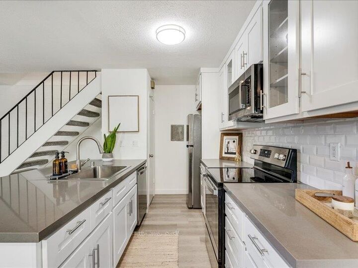 Property Photo:  4475 Diamond Street 3  CA 95010