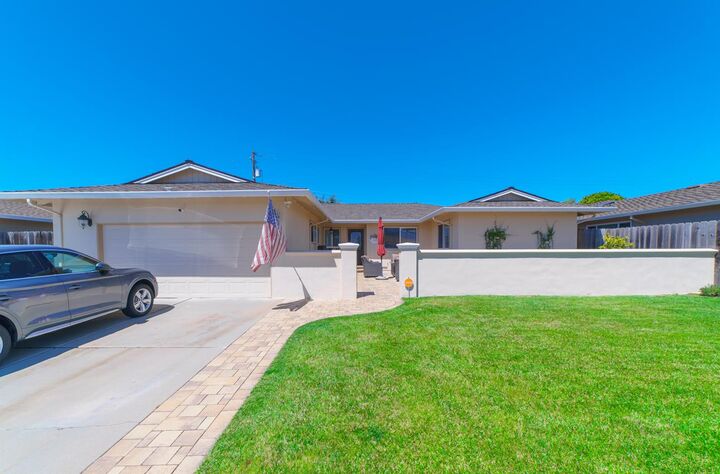 731 La Mesa Drive  Salinas CA 93901 photo