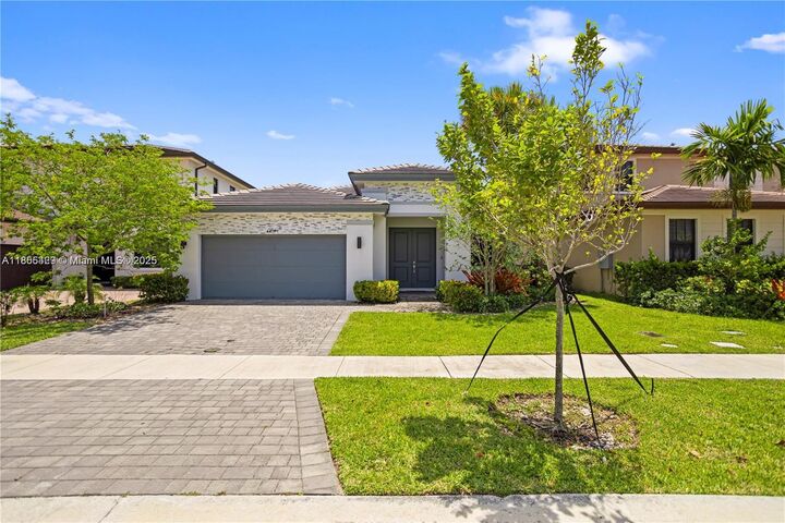 Property Photo:  4407 SW 175th Ave  FL 33029 
