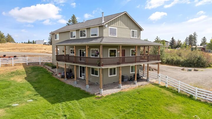 Property Photo: 5714 W 57th Ave WA 99224