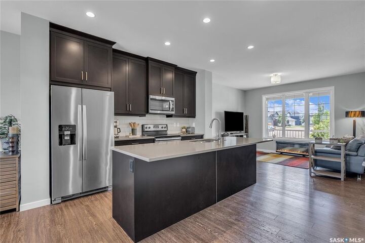 Photo de la propriété: 127 Newton Way SK S7V 0N6