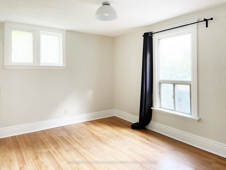 Property Photo: 19 Erie Avenue Upper ON L8N 2W5