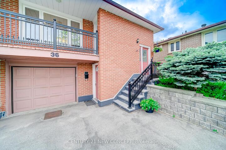 Photo de la propriété: 36 James Gray Drive Bsmt ON M2H 1N9