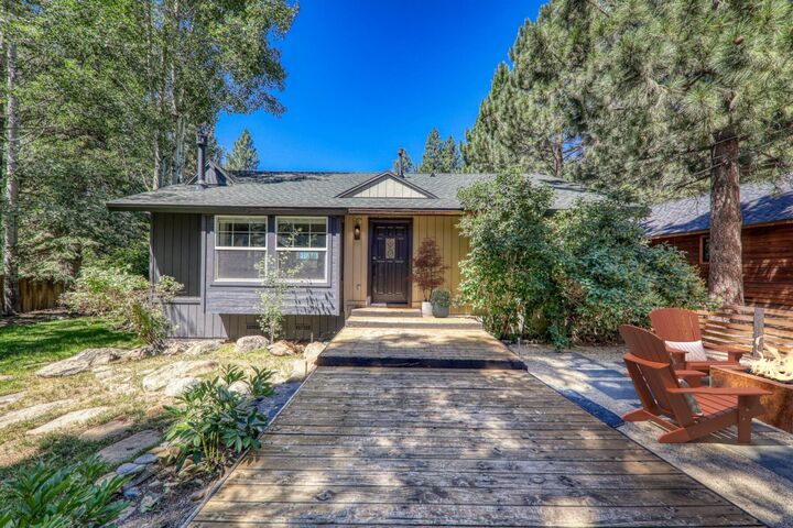 Property Photo:  10616 Wyckham Way  CA 96161 