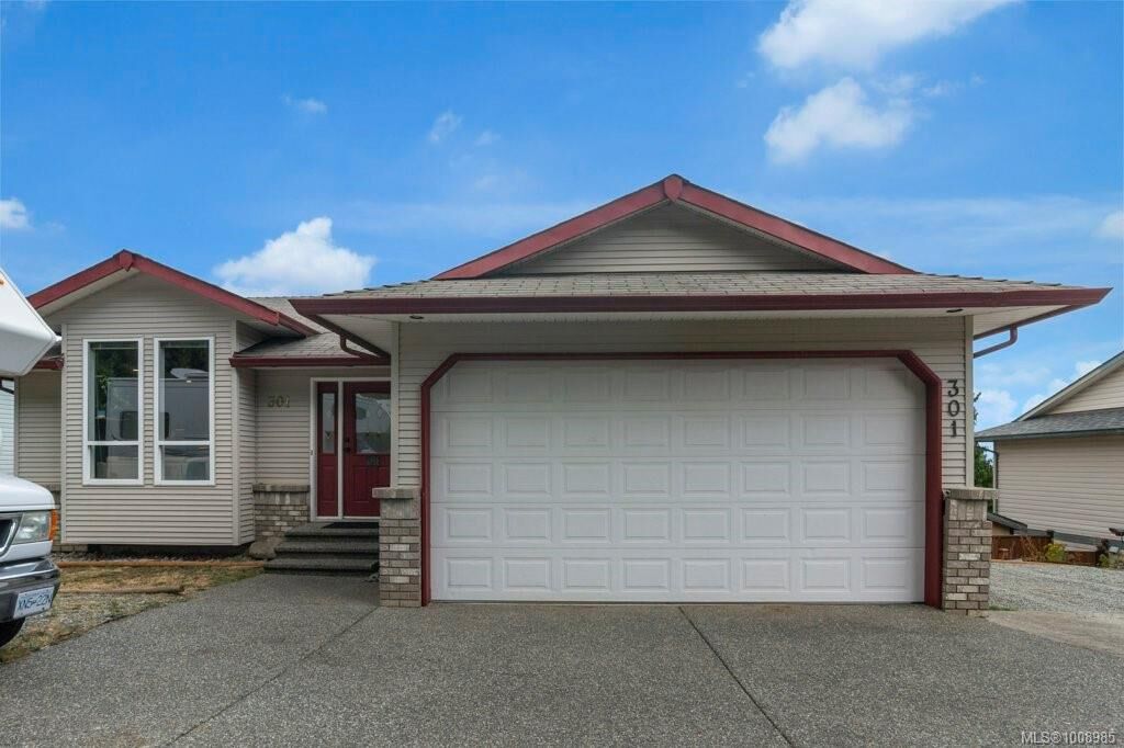 Property Photo: 301 Westwood Rd BC V9R 6Y5