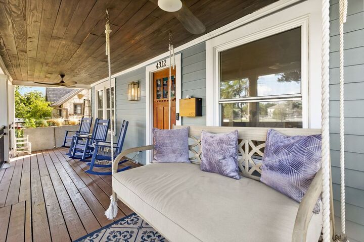 Property Photo: 4312 Rosedale Avenue TX 78756